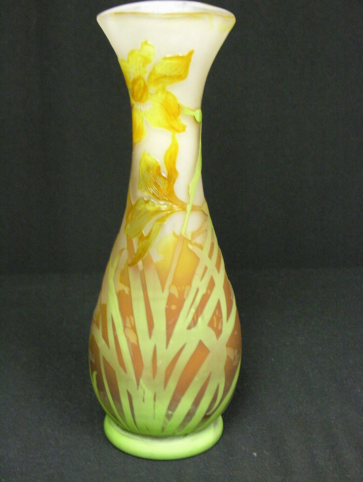 Appraisal: LARGE GALLE FRENCH CAMEO ART GLASS VASE Jonquil or Daffodil