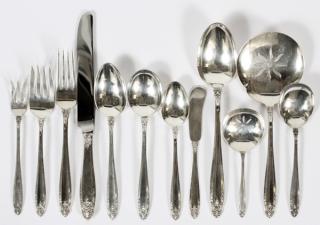 Appraisal: INTERNATIONAL 'PRELUDE' STERLING FLATWARE SET PIECES Including place knives L