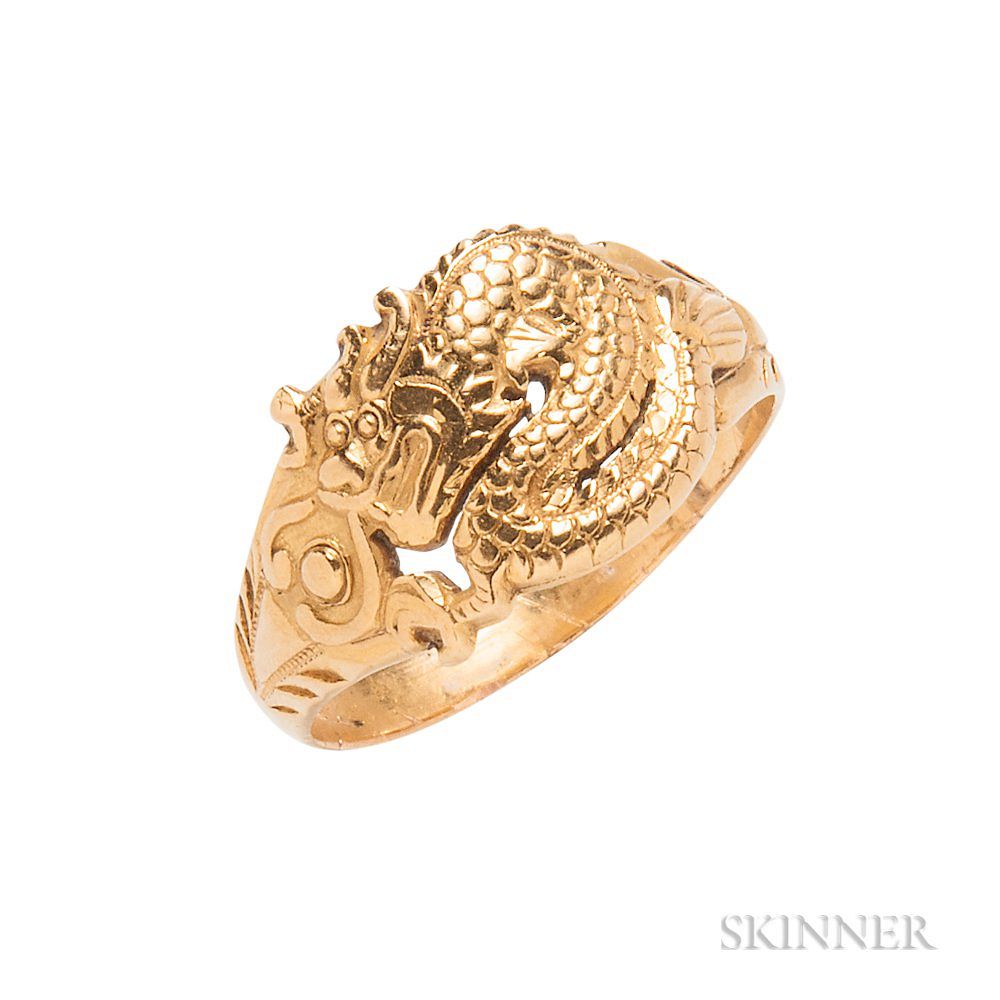 Appraisal: kt Gold Ring kt Gold Ring China depicting a dragon