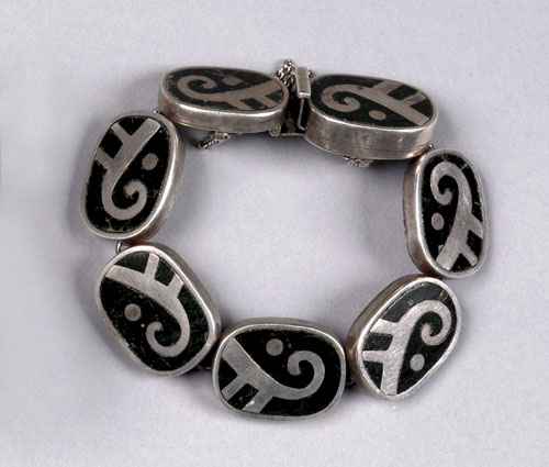 Appraisal: Mexican Taxco silver bracelet with circular Los Castillo mark