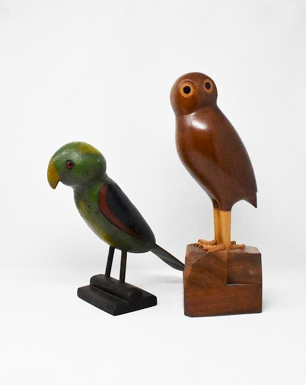 Appraisal: carved wooden birds carved wooden birds owl H a colorful