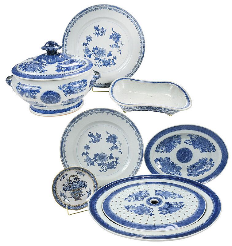 Appraisal: Seven Pieces Blue and White Chinese Export th th century