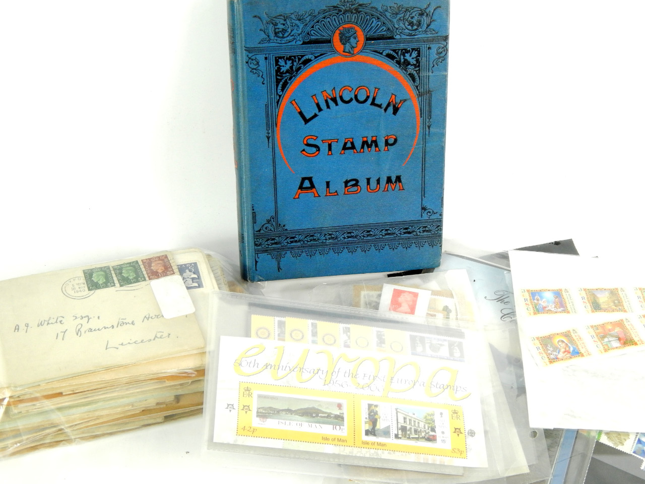 Appraisal: GB Wildings and Machins and World stamps contained in an