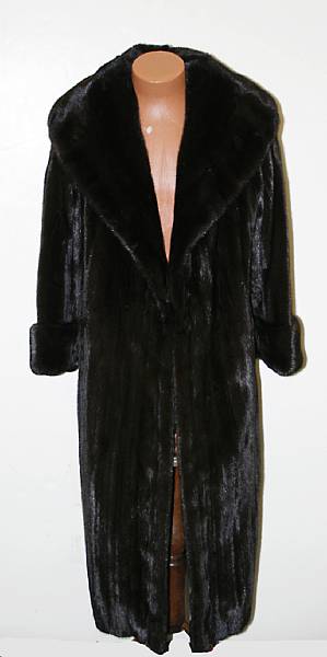 Appraisal: A natural female ranch mink full length coat Herbert's Furs