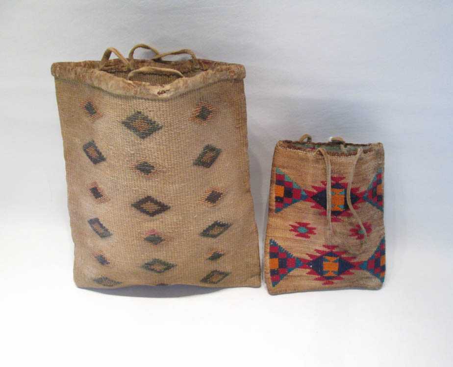 Appraisal: TWO NATIVE AMERICAN PLATEAU CORN HUSK BAGS each with geometric