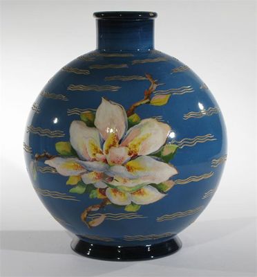 Appraisal: A large Art Deco Richard Ginori vase designed by Gio