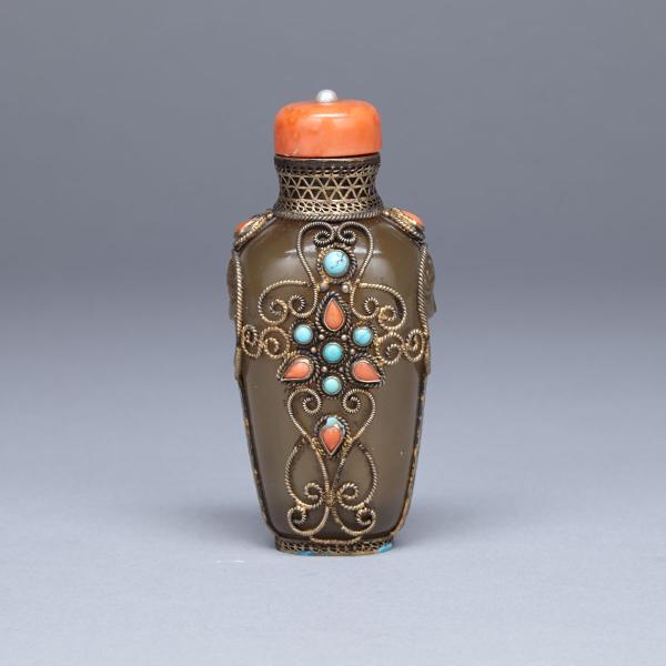 Appraisal: Hardstone and Silver Wire Embellished Agate Snuff Bottle th Century