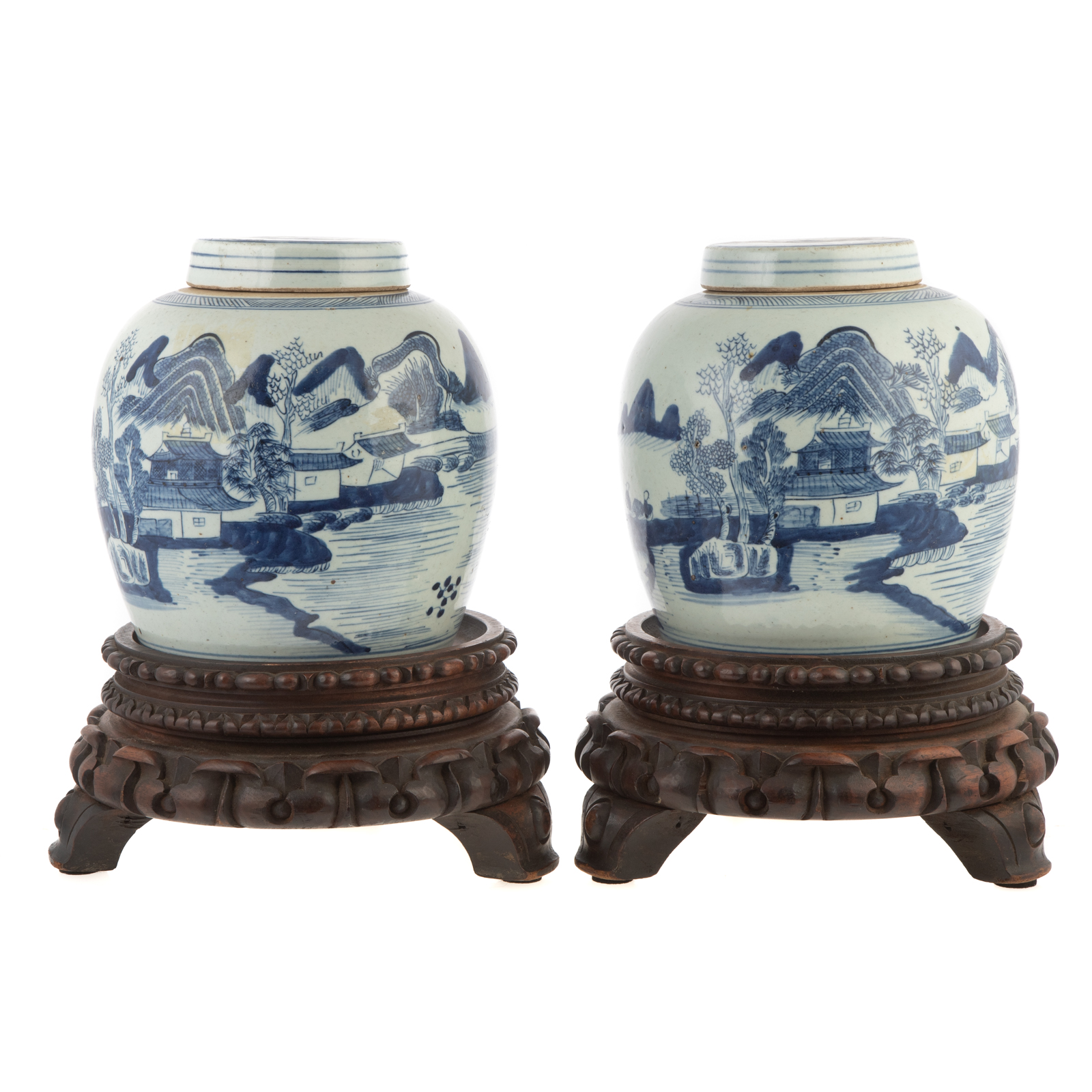 Appraisal: A PAIR OF CHINESE EXPORT CANTON GINGER JARS Tongzhi Era