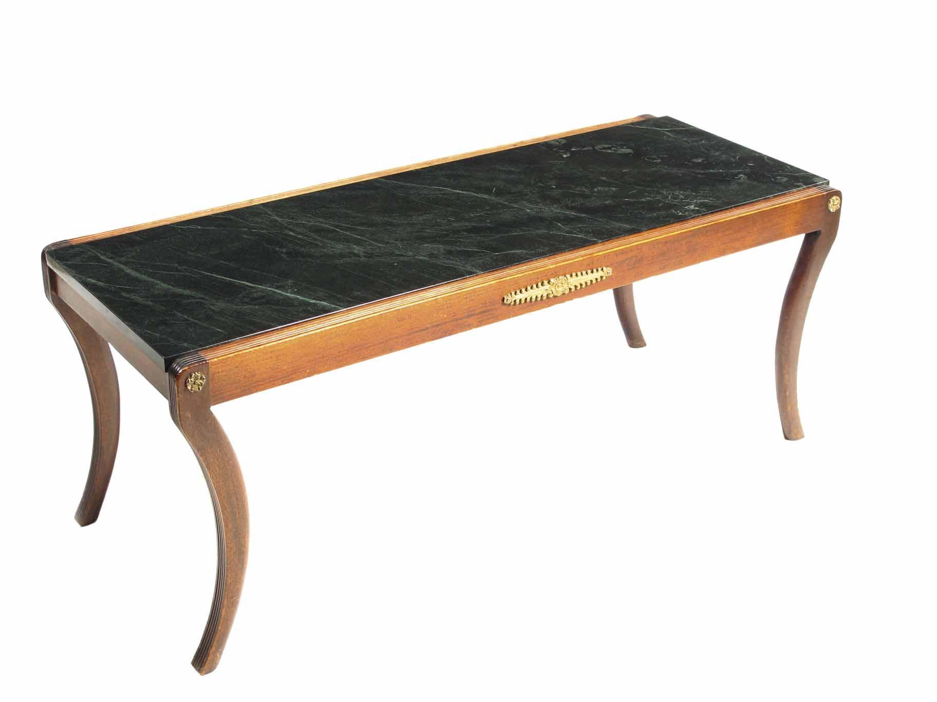 Appraisal: A modern mahogany coffee table