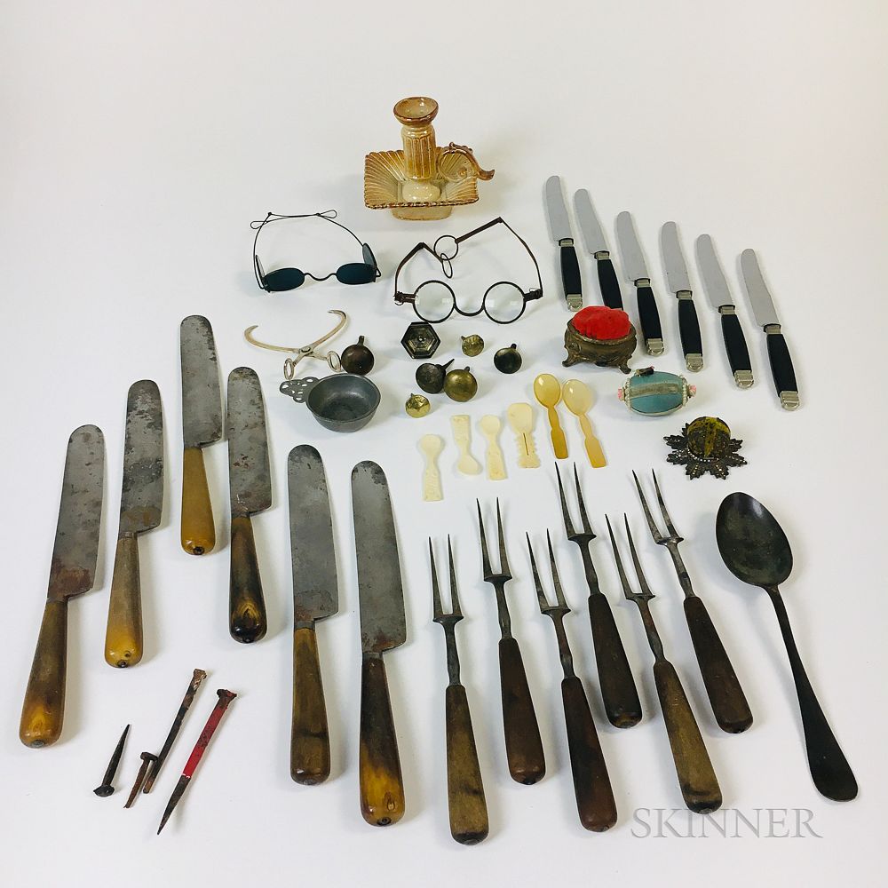 Appraisal: Group of Small Decorative Items Group of Small Decorative Items