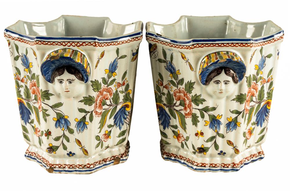 Appraisal: PAIR OF ITALIAN CERAMIC PLANTERSsigned to underside 'FF G' Condition