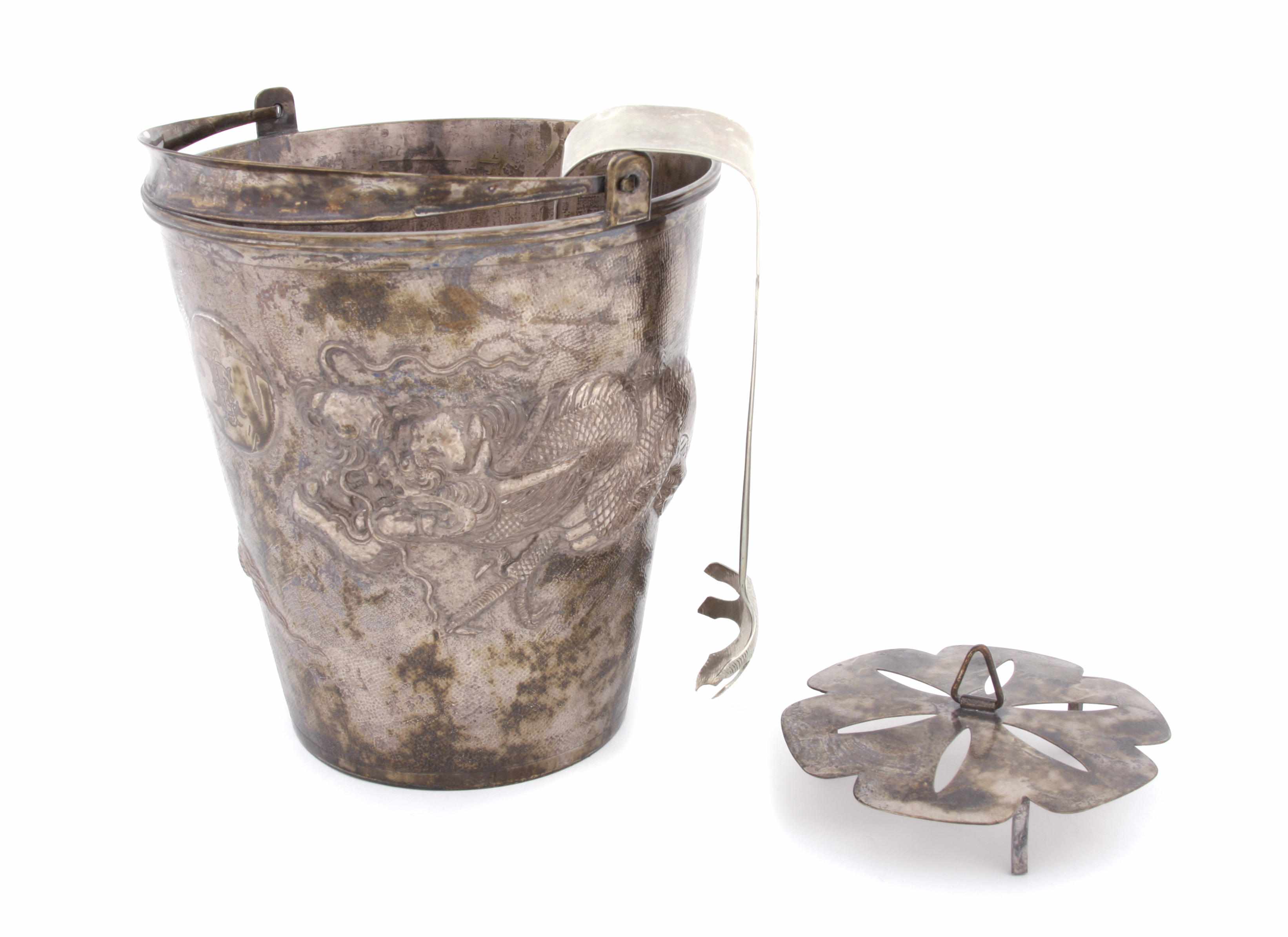 Appraisal: A Chinese Export silver ice bucket With Chinese character marks