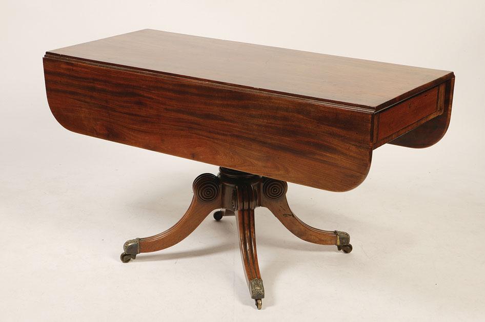 Appraisal: A REGENCY MAHOGANY PEMBROKE TABLE the well figured rectangular top