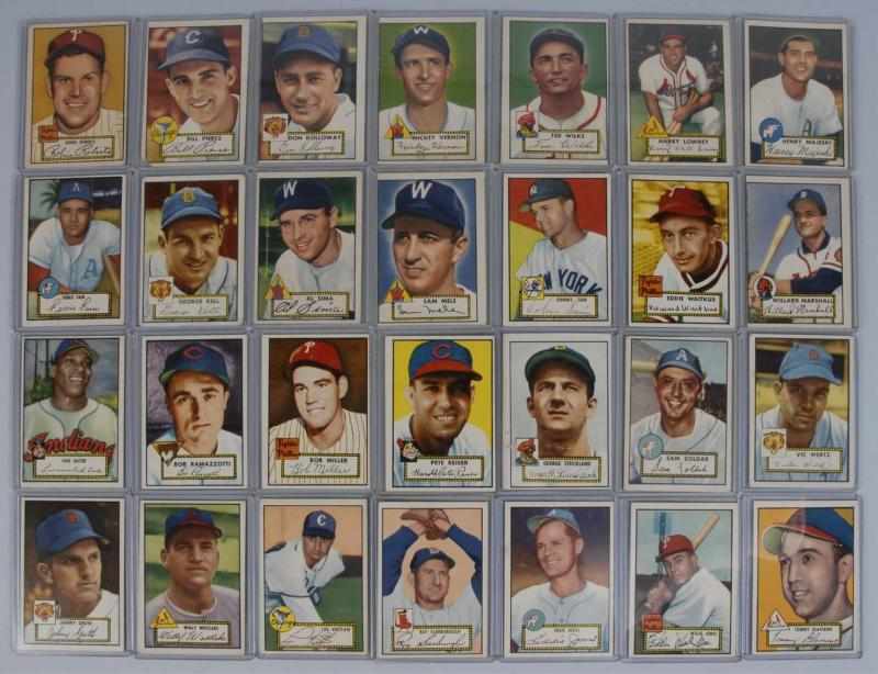 Appraisal: Lot of Topps Baseball Cards Description One of the nicest