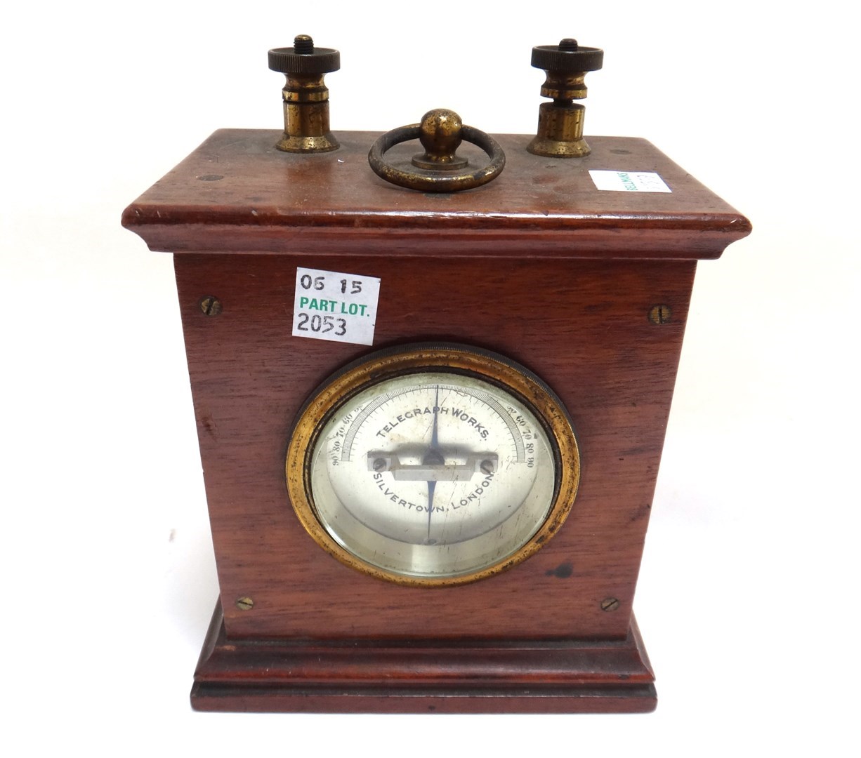 Appraisal: A Singers patent gimbal compass in a fitted case cm