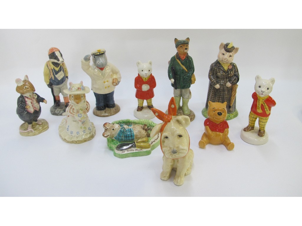 Appraisal: Eleven assorted figures to include Beswick Lady Pig Grandpa Pig