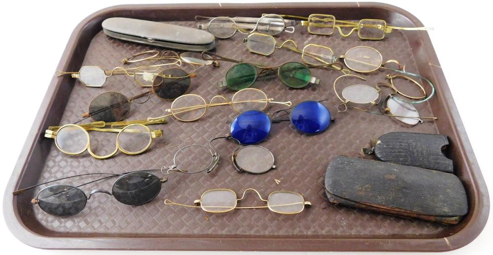 Appraisal: Early eyeglasses late th C to early th C fifteen