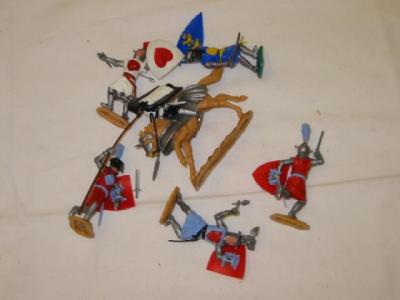 Appraisal: One Timpo plastic mounted helm knights complete and five on