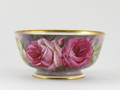 Appraisal: A large Minton bowl painted with large pink roses signed