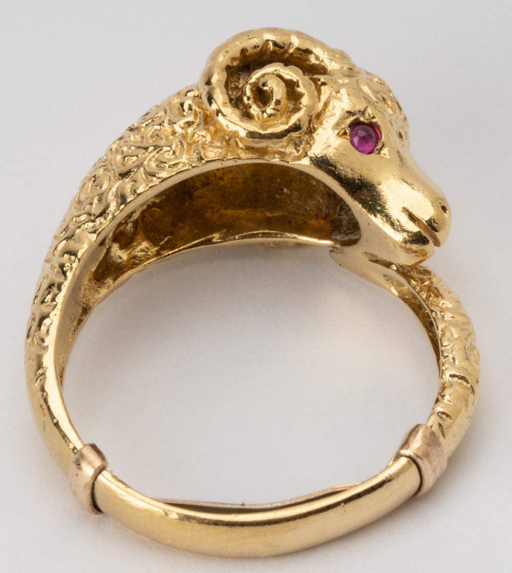 Appraisal: KARAT YELLOW GOLD RUBY RAM S HEAD RINGcontaining two cabochon