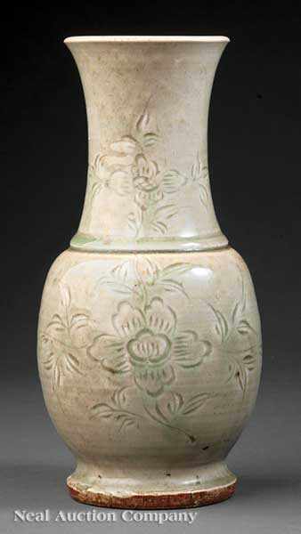 Appraisal: A Chinese Longquan Celadon Baluster Vase Ming Dynasty - or