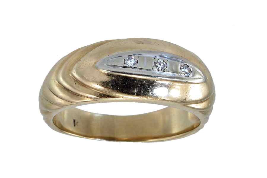 Appraisal: K GOLD DIAMOND WEDDING BAND K yellow gold band contains