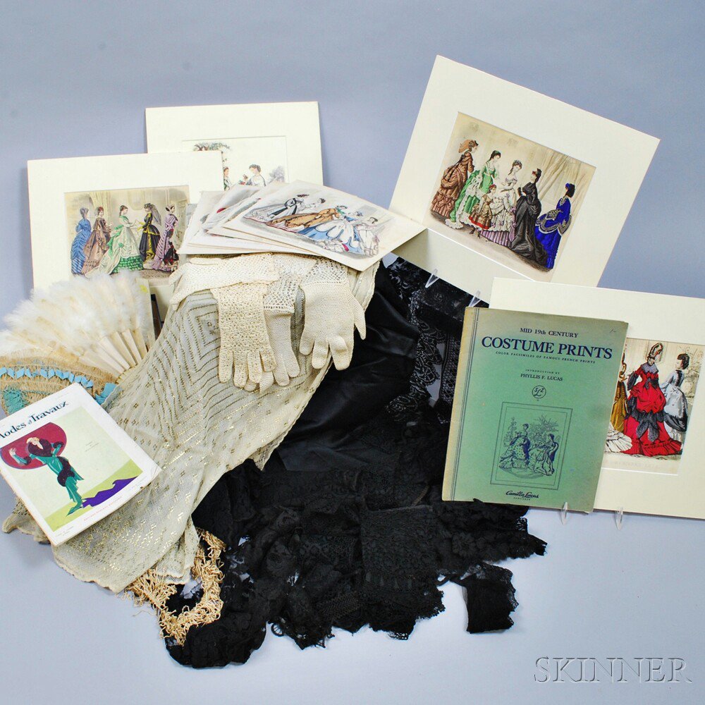 Appraisal: Group of Lace Items and Accessories including black lace fragments