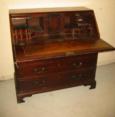 Appraisal: A SMALL OAK BUREAU early to mid th century and