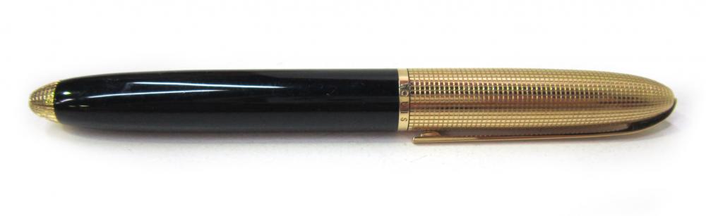 Appraisal: A LOUIS VUITTON FOUNTAIN PEN A LOUIS VUITTON FOUNTAIN PEN