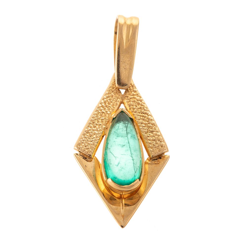 Appraisal: A Colombian Emerald Pendant in K Yellow Gold K yellow