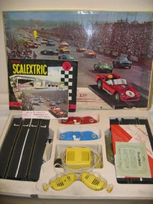 Appraisal: A Meccano Circuit slot racing set with two cars boxed