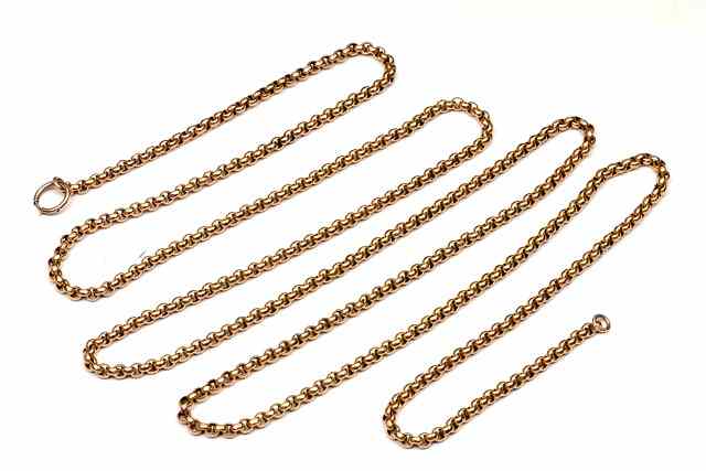 Appraisal: A CT GOLD GUARD CHAIN with faceted links long