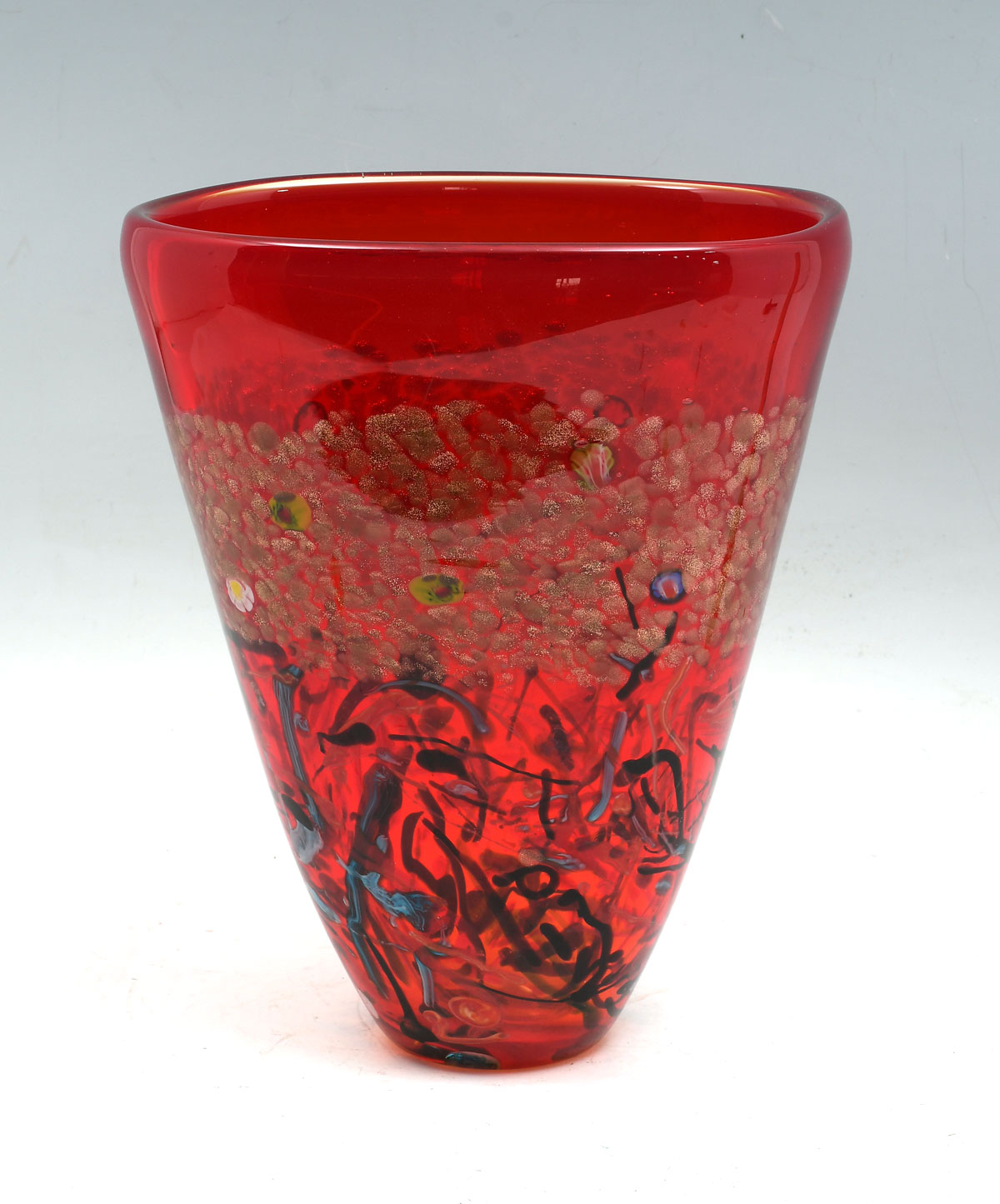 Appraisal: LARGE MURANO ART GLASS VASE Large red Murano art glass