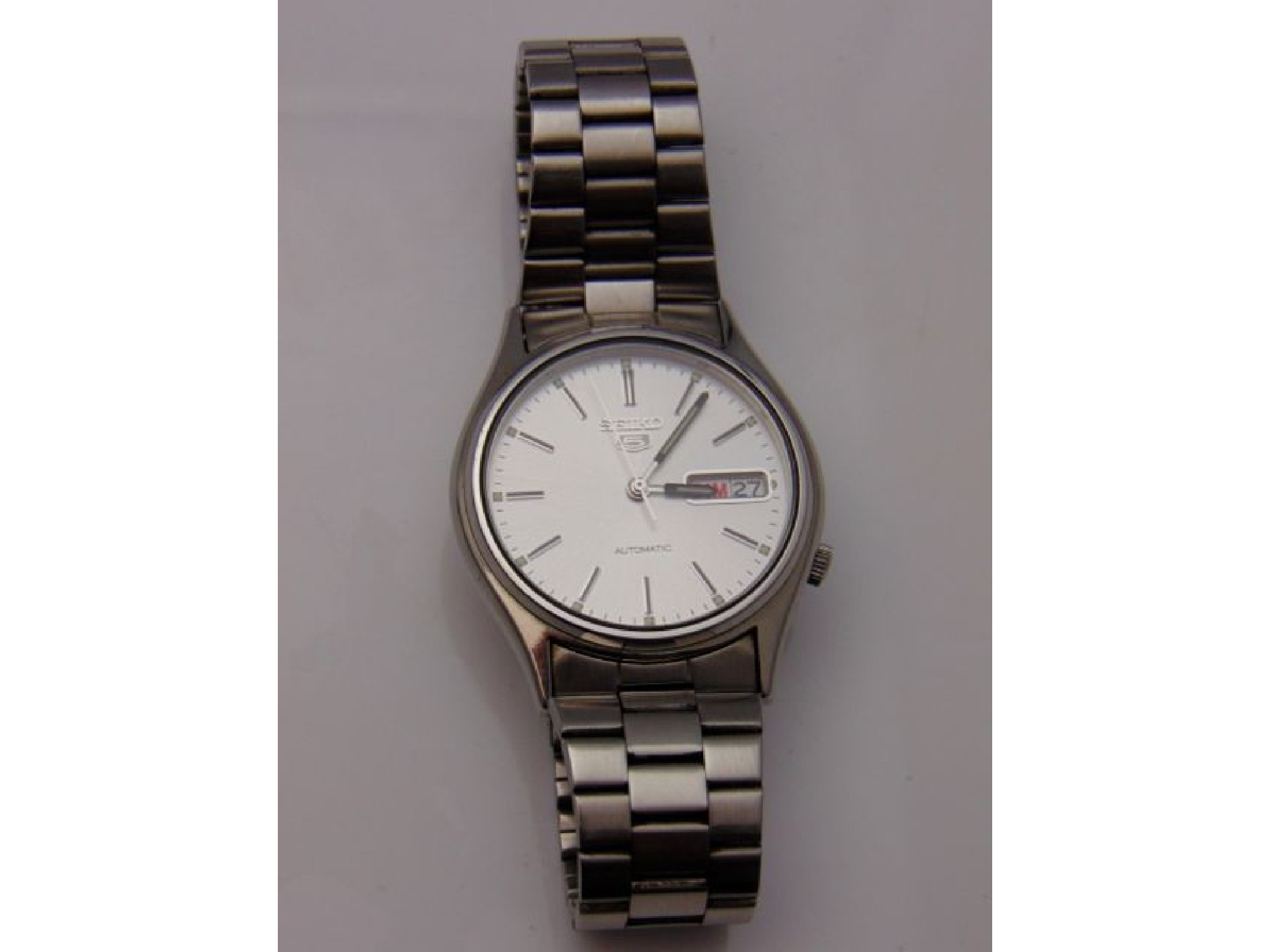 Appraisal: A gentleman's stainless steel wristwatch Seiko Automatic the silvered dial