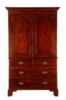 Appraisal: th C Georgian Mahogany Linen Press English late th century