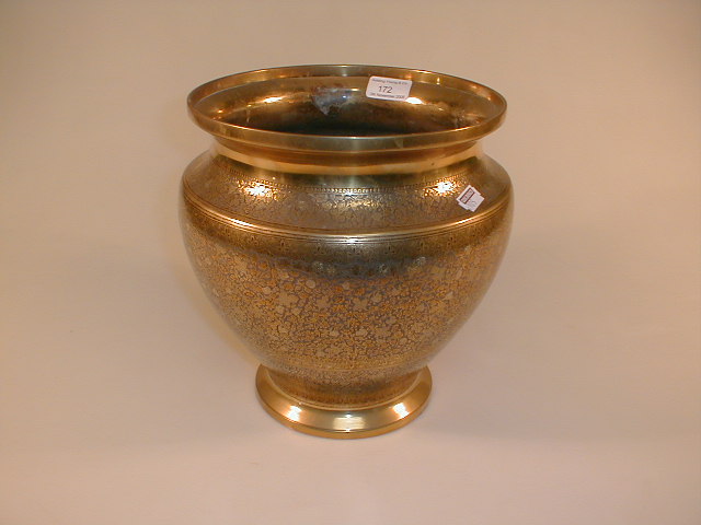 Appraisal: A heavy gauge Indian brass jardiniere