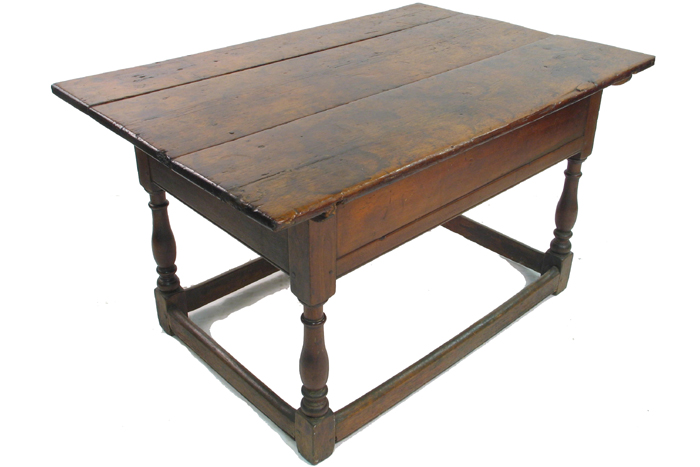 Appraisal: AN EARLY NEW ENGLAND TAVERN TABLE th century having a