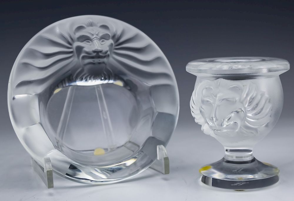 Appraisal: Lalique French Crystal Lion Bowl Cigarette Holder Lalique lion cigarette