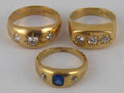 Appraisal: A mixed lot comprising a yellow metal tests carat gold