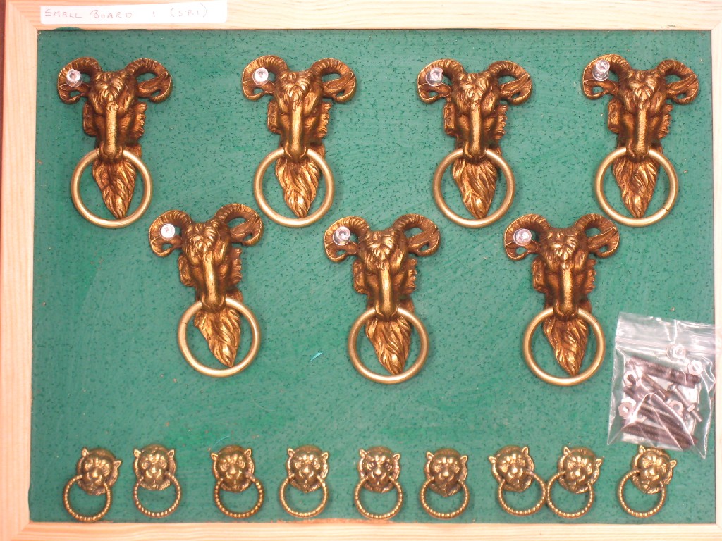 Appraisal: A tray and display board including a set of eight