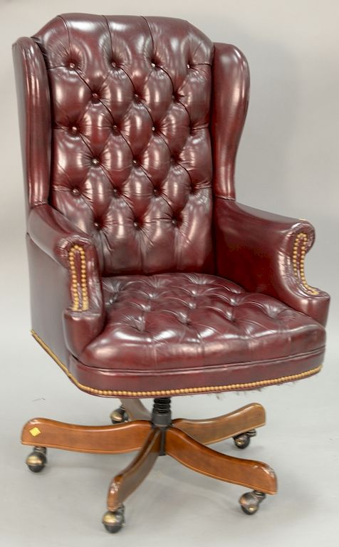 Appraisal: Leather executive swivel chair Leather executive swivel chair IMPORTANT NOTE