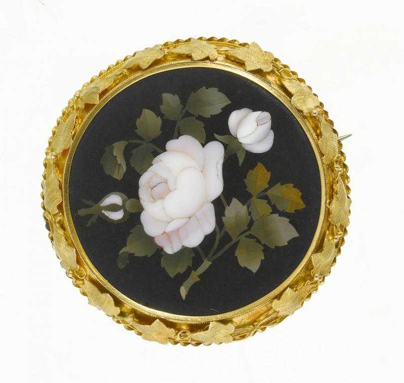 Appraisal: A FLORENTINE GOLD AND PIETRE DURE BROOCH the Belgian slate