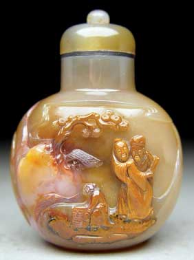 Appraisal: FINE SUZHOU SCHOOL SNUFF BOTTLE Very finely hollowed and superbly