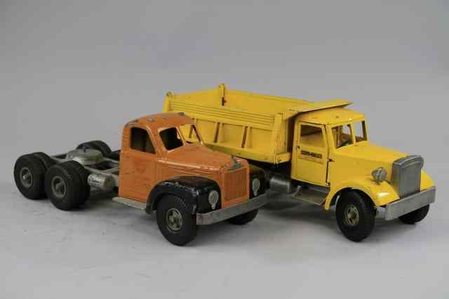 Appraisal: LOT OF TWO SMITH MILLER TOY TRUCKS Includes hydraulic dump