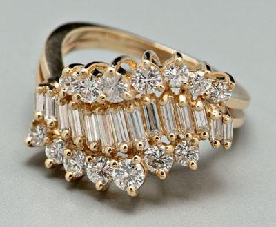 Appraisal: Diamond and gold cluster ring round brilliant-cut diamonds total estimated