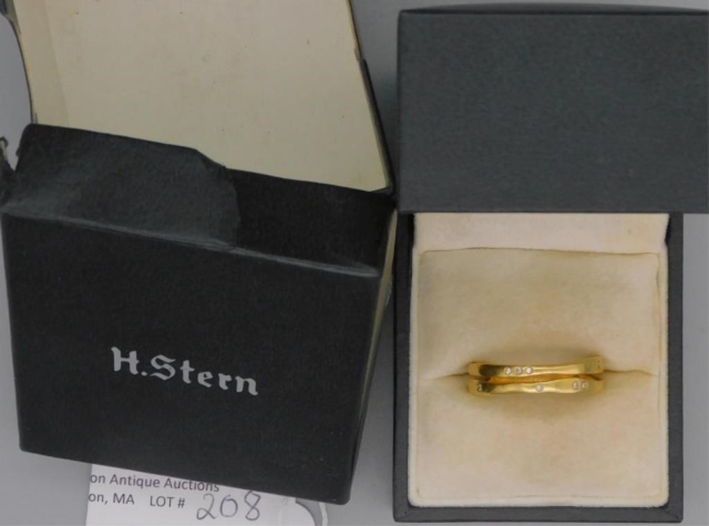 Appraisal: H STERN DESIGNER KT GOLD WAVE DESIGN RING WITHsmall diamonds