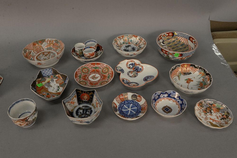 Appraisal: Two tray lots with Imari porcelain bowls cups dishes plates