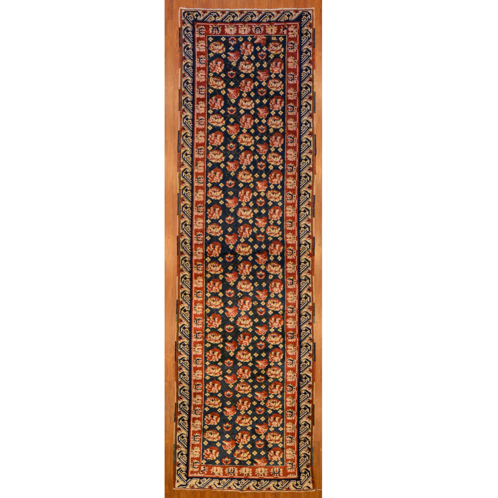 Appraisal: KUBA RUNNER CAUCASUS X Fourth quarter- th century hand-knotted wool