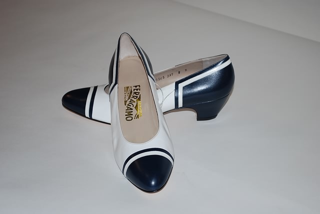 Appraisal: Salvatore Ferragamo Navy white pumps Size B Price Original shoe