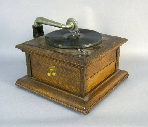 Appraisal: Columbia oak graphophone early th c h w